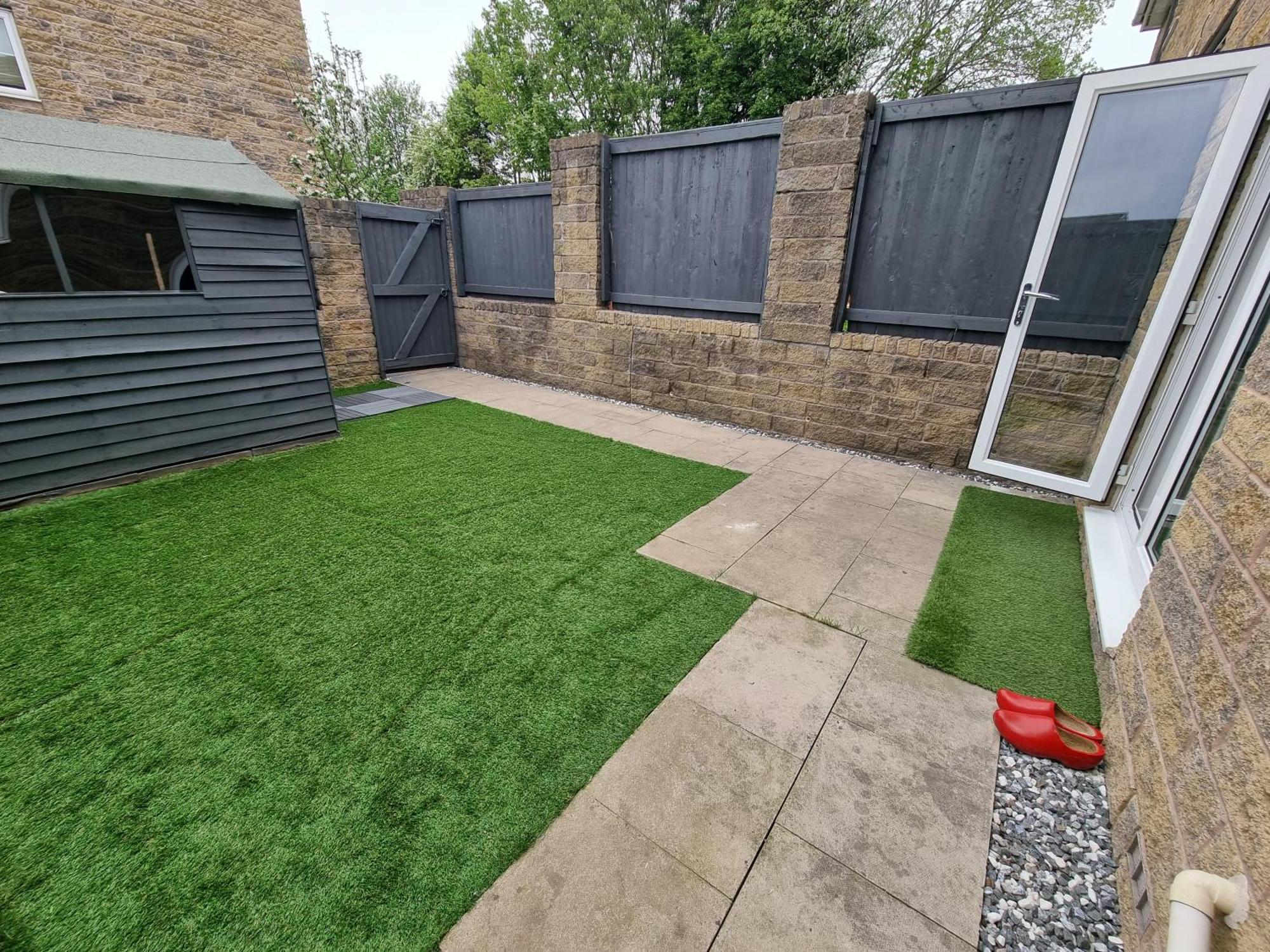 Clariturf - 4 Bedroom Semi - Private Parking Near Turf Moor, Town Centre, Transport And Motorway Links Next To Canal, 3 Parks And Lake - Sky And Netflix Burnley Exterior foto